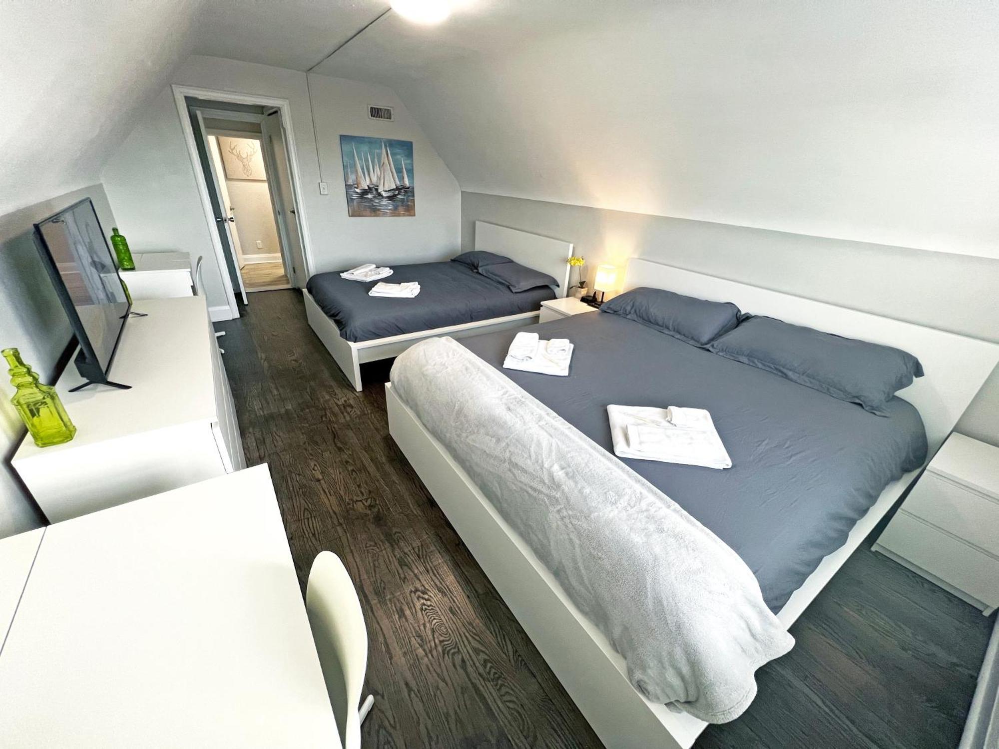Апартаменты Hamilton Chic Retreat - Comfy Beds - Garden - Pool Экстерьер фото